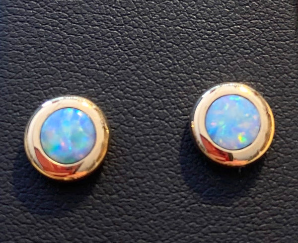 Round Thick Bezel Opal Stud Earrings - 14k Gold