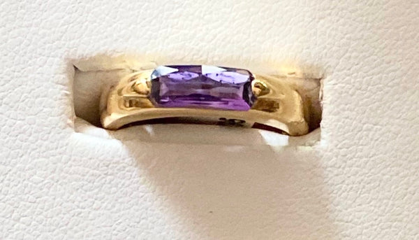 14k Gold Ring with Rectangular Amethyst - size 7